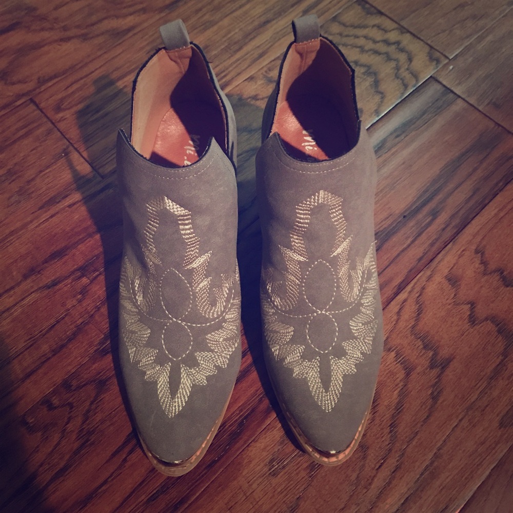 Grey Booties With Stitching - image 1